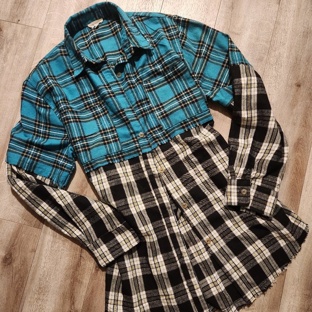 La Miel Split Plaid Boyfriend Top - image 1